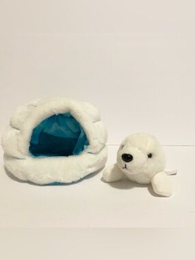 Wild Republic Harp Seal with Igloo Plush White Winter Stuffed Animal Toy Bear